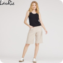 LauRie Donna, ljus sand shorts.     KO-TEX