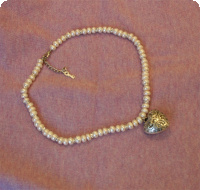 Prlhalsband