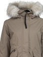 8848 Jinny w parka, fallen rock