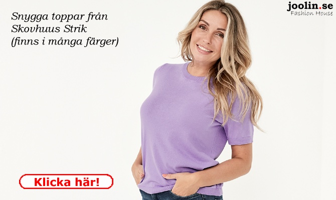Denna t-shirt r stickad med ett fint garn, som ger dig en ltt och behaglig topp fr de varmare dagarna. 